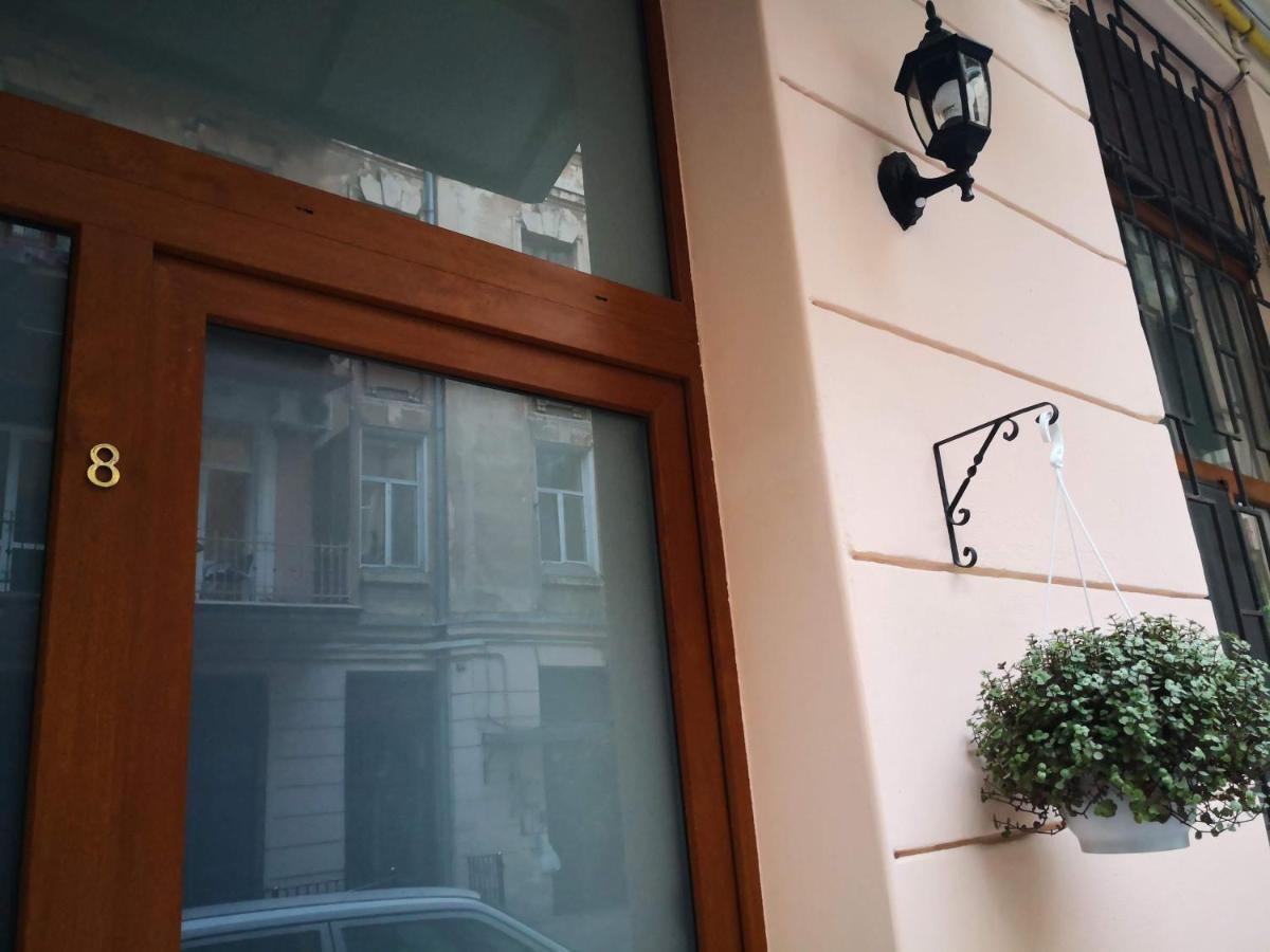Затишні Апартаменти, Вулиця Дерибасівська, 13 Odessa Dış mekan fotoğraf